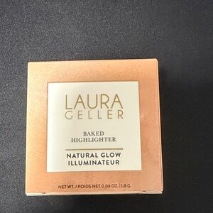 Laura Geller Baked Highlighter - Illuminating Gold